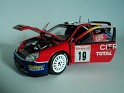 1:18 Solido CitroÃ«n Xsara  Red & White. Subida por Francisco